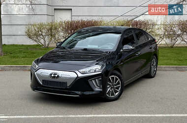 Лифтбек Hyundai Ioniq 2019 в 
