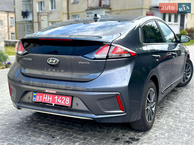 Лифтбек Hyundai Ioniq 2020 в Золочеве