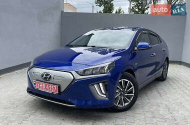 Ліфтбек Hyundai Ioniq 2020 в Тернополі