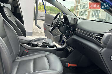 Лифтбек Hyundai Ioniq 2020 в 