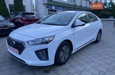 Лифтбек Hyundai Ioniq 2020 в 