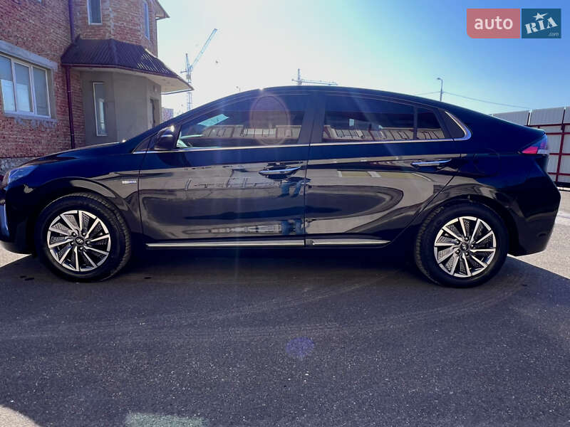 Лифтбек Hyundai Ioniq 2019 в Тернополе