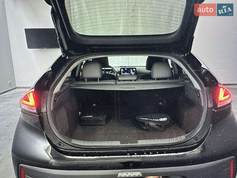 Лифтбек Hyundai Ioniq 2019 в Тернополе