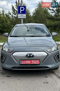 Ліфтбек Hyundai Ioniq 2019 в 