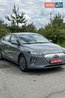 Ліфтбек Hyundai Ioniq 2019 в 