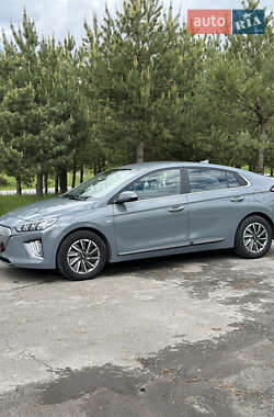 Ліфтбек Hyundai Ioniq 2019 в 