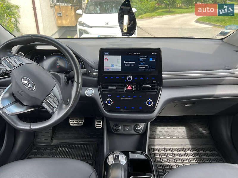 Ліфтбек Hyundai Ioniq 2021 в Львові