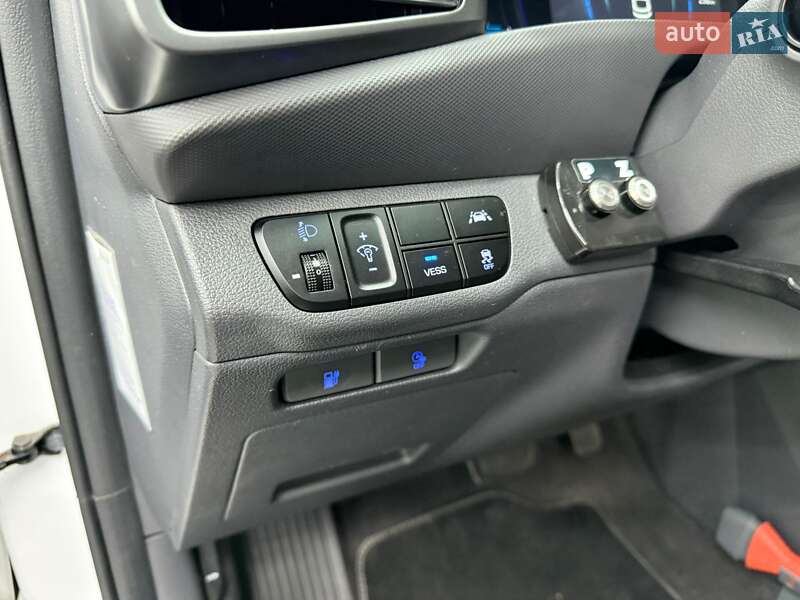 Хэтчбек Hyundai Ioniq 2019 в Луцке