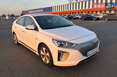 Хэтчбек Hyundai Ioniq 2017 в Луцке