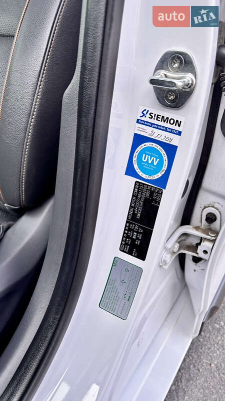 Хэтчбек Hyundai Ioniq 2018 в Кременчуге