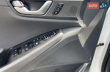 Хетчбек Hyundai Ioniq 2017 в 