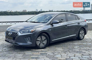 Ліфтбек Hyundai Ioniq 2020 в 