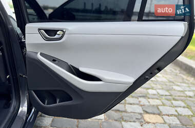 Ліфтбек Hyundai Ioniq 2020 в 