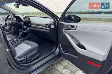 Ліфтбек Hyundai Ioniq 2020 в 