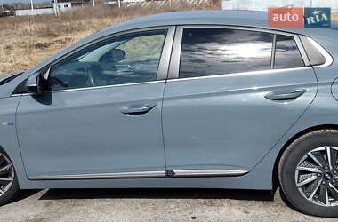 Лифтбек Hyundai Ioniq 2019 в 