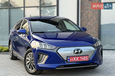 Лифтбек Hyundai Ioniq 2020 в 