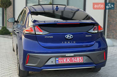 Лифтбек Hyundai Ioniq 2020 в 