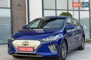 Лифтбек Hyundai Ioniq 2020 в 