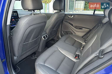 Лифтбек Hyundai Ioniq 2020 в 