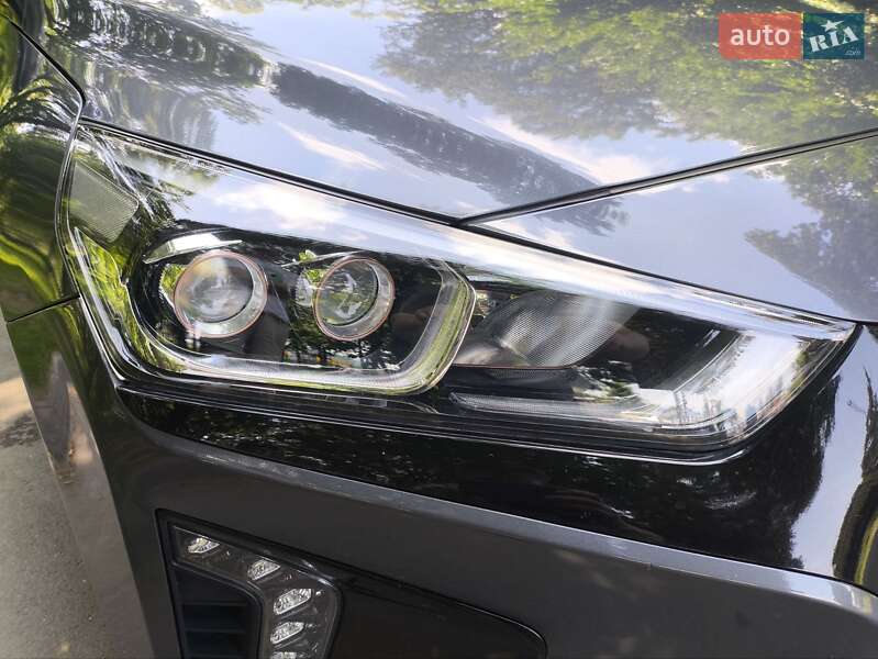 Ліфтбек Hyundai Ioniq 2019 в Мукачевому