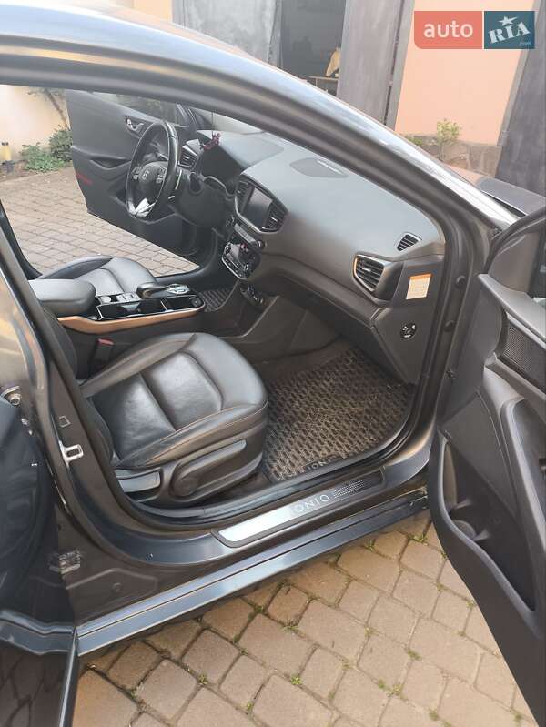 Ліфтбек Hyundai Ioniq 2019 в Мукачевому