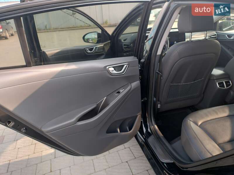 Ліфтбек Hyundai Ioniq 2019 в Володимирі