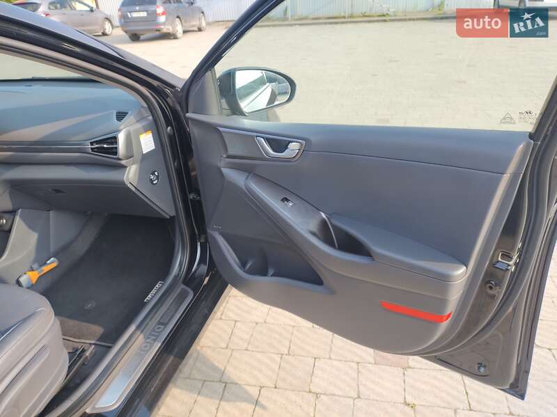 Ліфтбек Hyundai Ioniq 2019 в Володимирі