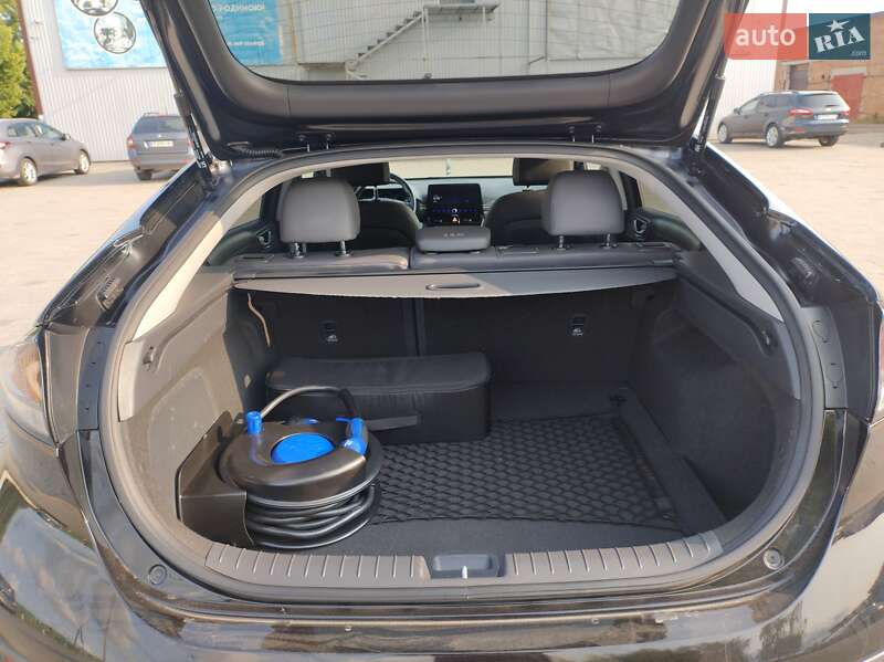 Ліфтбек Hyundai Ioniq 2019 в Володимирі