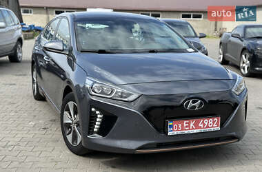 Ліфтбек Hyundai Ioniq 2019 в Сарнах