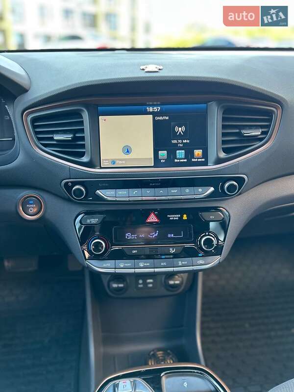 Ліфтбек Hyundai Ioniq 2019 в Стрию