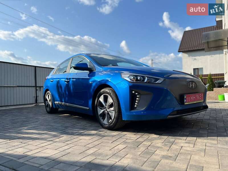 Хэтчбек Hyundai Ioniq 2016 в Виннице