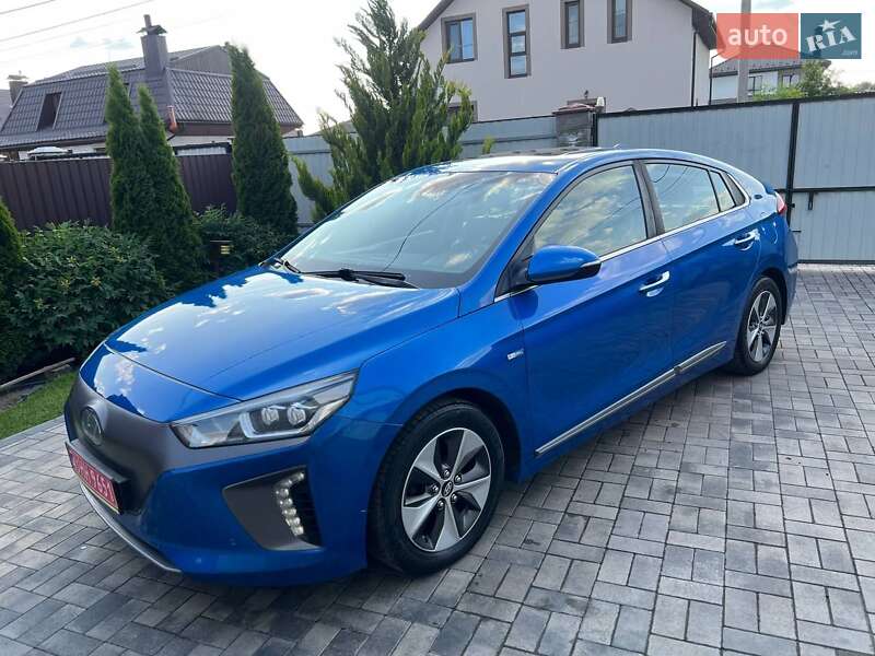 Хэтчбек Hyundai Ioniq 2016 в Виннице