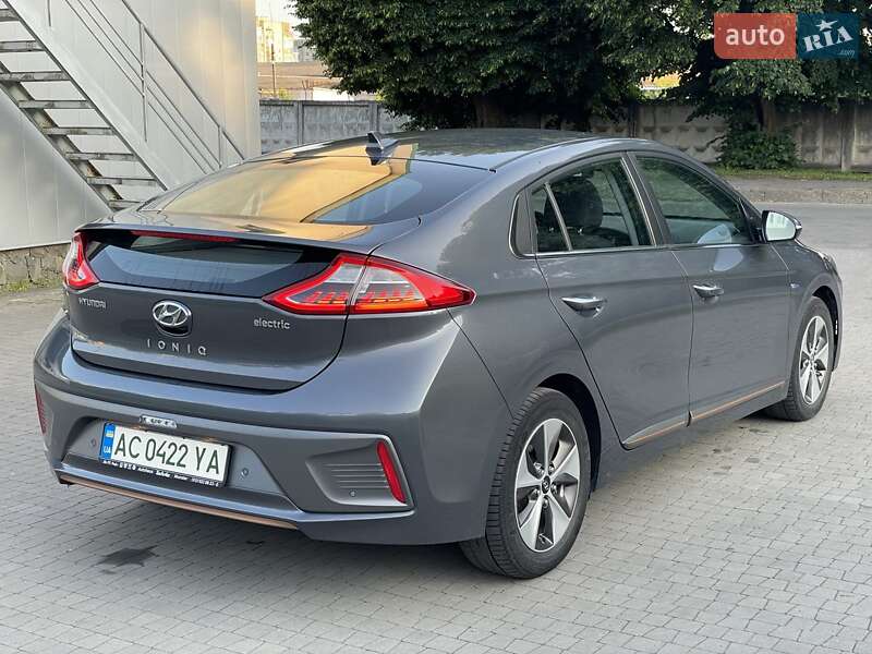 Ліфтбек Hyundai Ioniq 2019 в Луцьку
