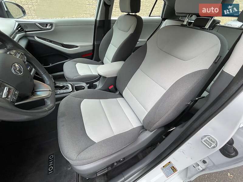 Ліфтбек Hyundai Ioniq 2020 в Вінниці