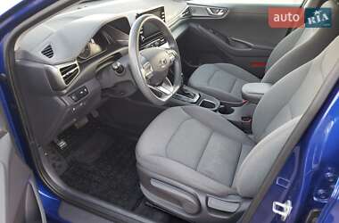 Лифтбек Hyundai Ioniq 2020 в 