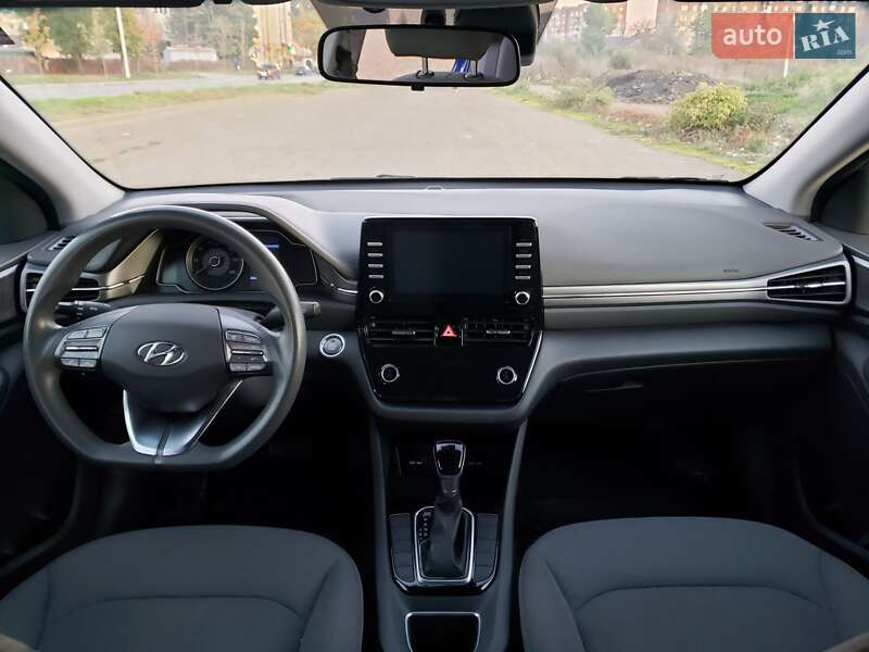 Ліфтбек Hyundai Ioniq 2020 в Коломиї