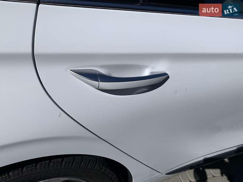 Хетчбек Hyundai Ioniq 2017 в Коростені