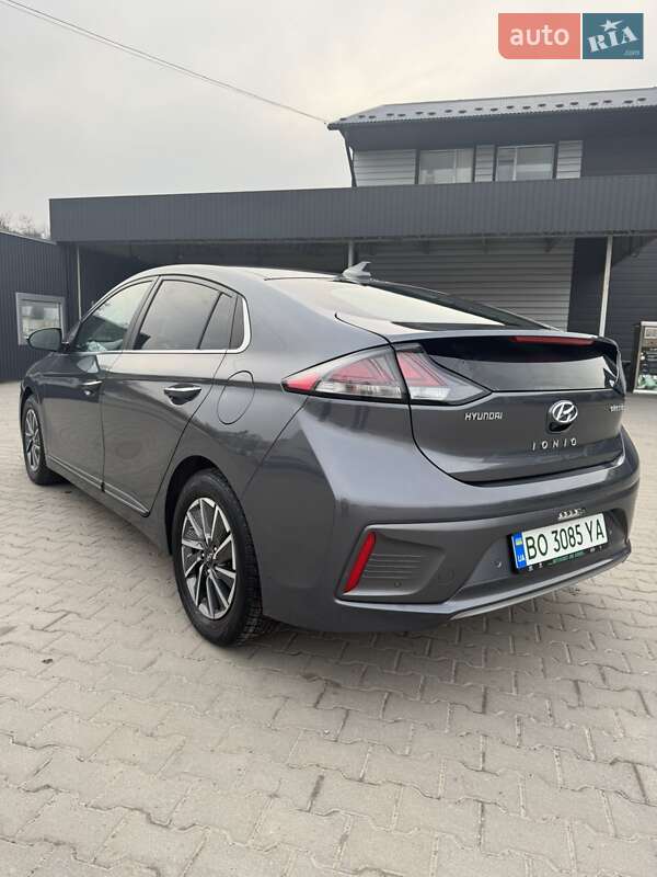 Хетчбек Hyundai Ioniq 2019 в Бучачі