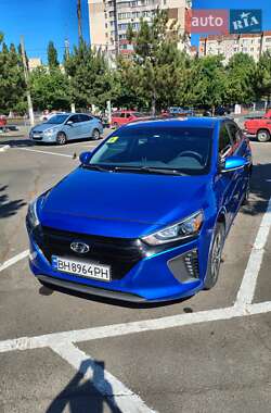 Хетчбек Hyundai Ioniq 2017 в Одесі