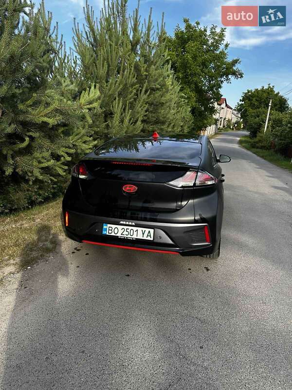 Ліфтбек Hyundai Ioniq 2019 в Тернополі