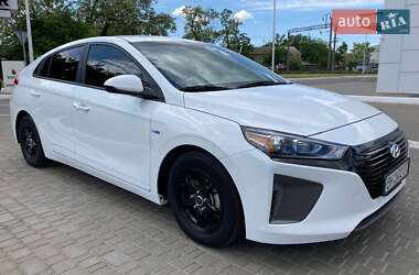 Хэтчбек Hyundai Ioniq 2018 в Львове