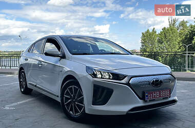Лифтбек Hyundai Ioniq 2020 в Тернополе