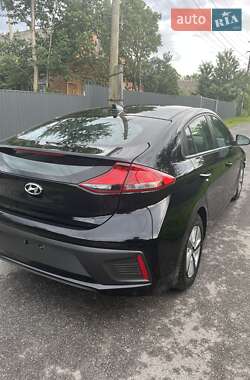 Лифтбек Hyundai Ioniq 2019 в Виннице