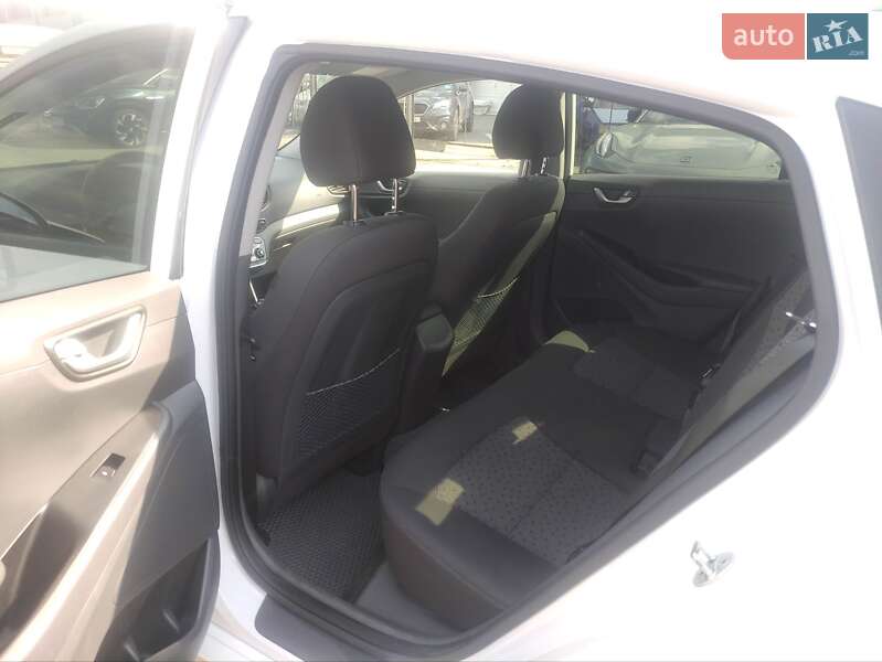 Ліфтбек Hyundai Ioniq 2019 в Києві