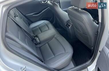 Хэтчбек Hyundai Ioniq 2018 в 