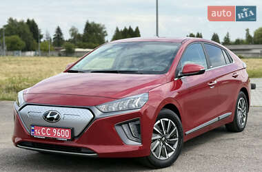 Лифтбек Hyundai Ioniq 2021 в Львове