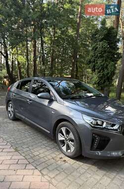 Хэтчбек Hyundai Ioniq 2019 в 