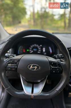 Хэтчбек Hyundai Ioniq 2019 в 