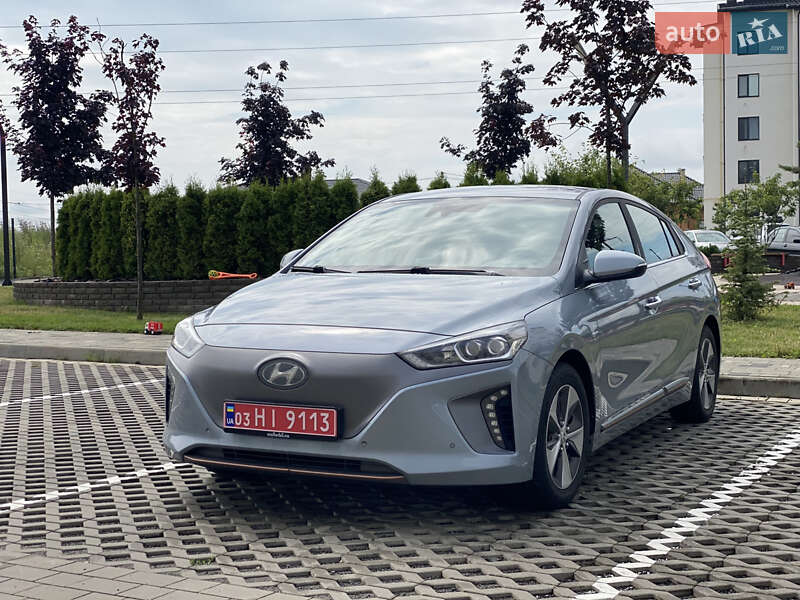 Хетчбек Hyundai Ioniq 2017 в Луцьку