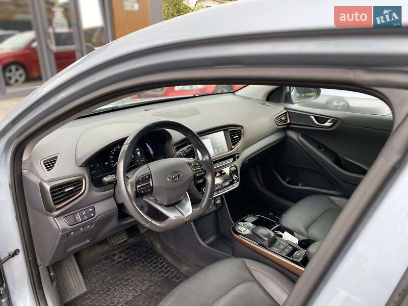Хетчбек Hyundai Ioniq 2017 в Луцьку